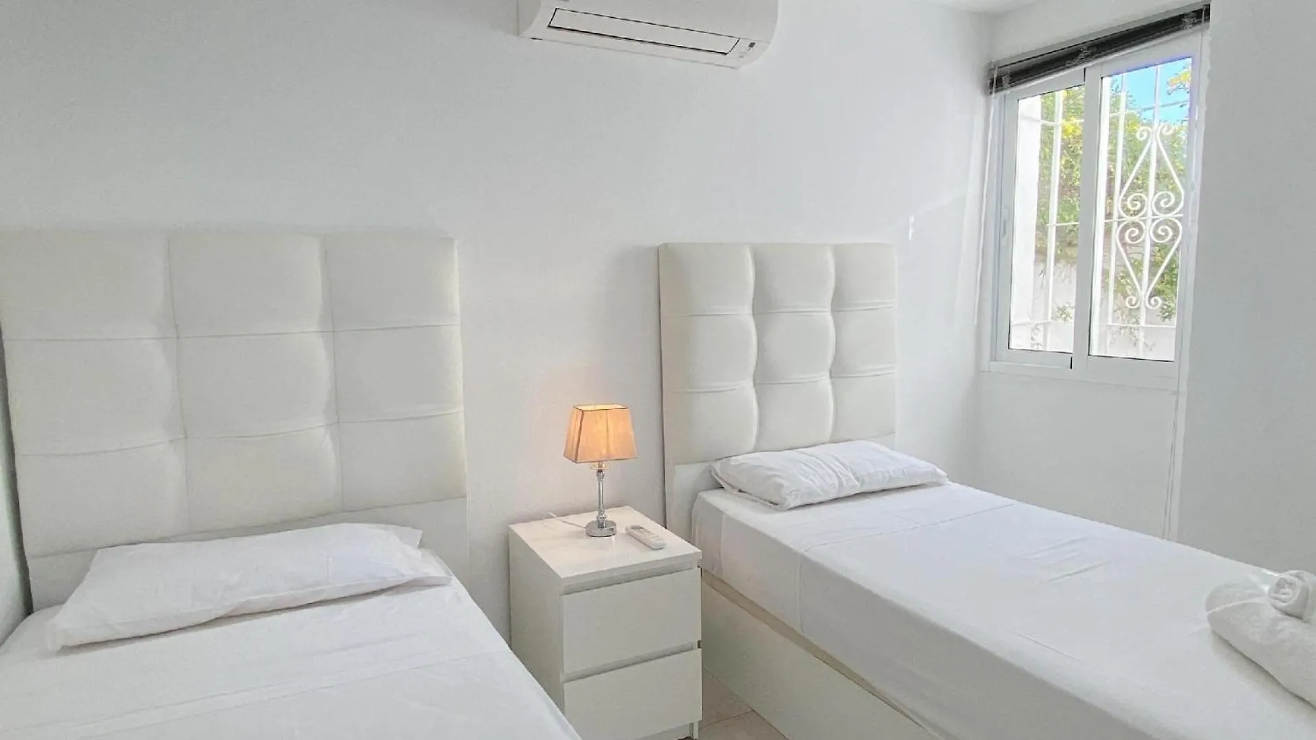Ferienwohnung Fuer 4 Personen Ca 90 Qm In Nerja, Andalusien Costa Del Sol 0*, ネルハ